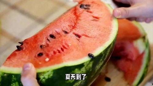 吃西瓜时看到瓜,西瓜从种子到果实的奇妙蜕变之旅